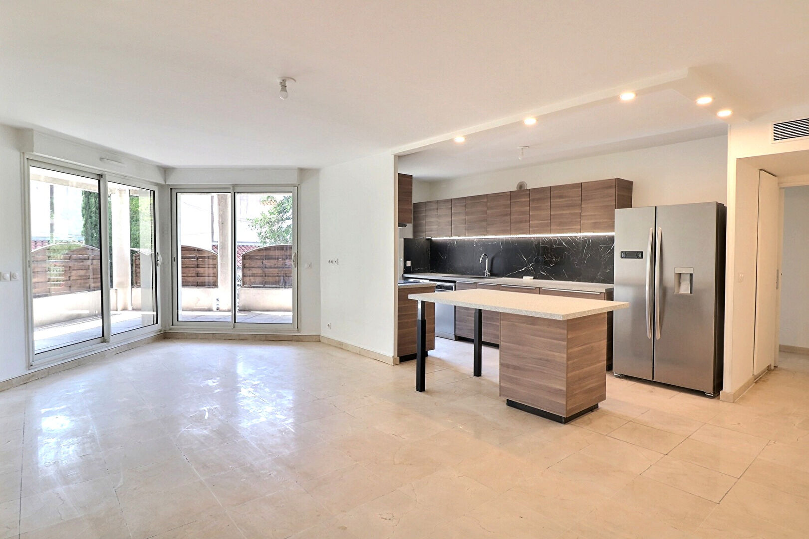 Appartement MARSEILLE (13012) 3 pi&egrave;ces 76.00 m&sup2;