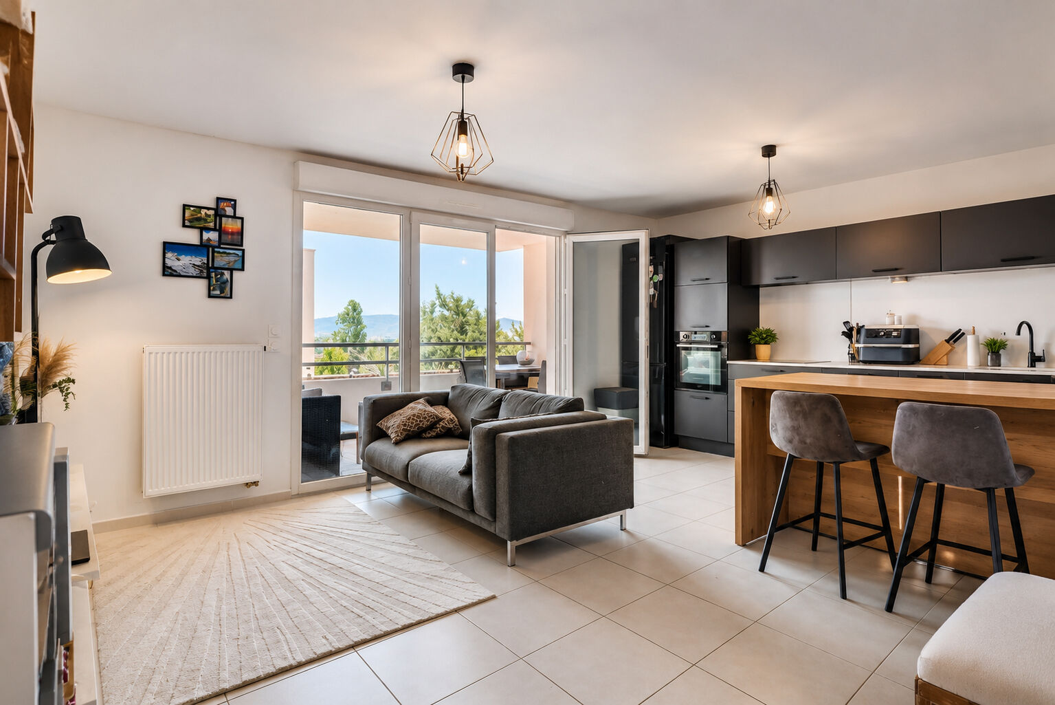 Appartement MARSEILLE (13012) 4 pi&egrave;ces 76.00 m&sup2;