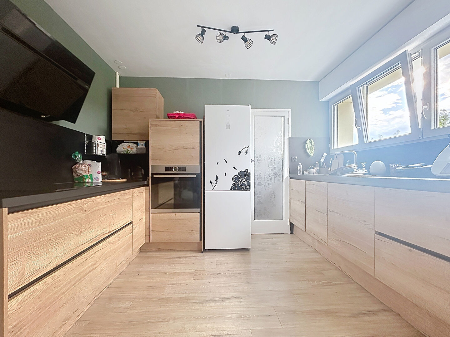 Appartement LONGEVILLE LES METZ (57050) 5 pi&egrave;ces 90.00 m&sup2;