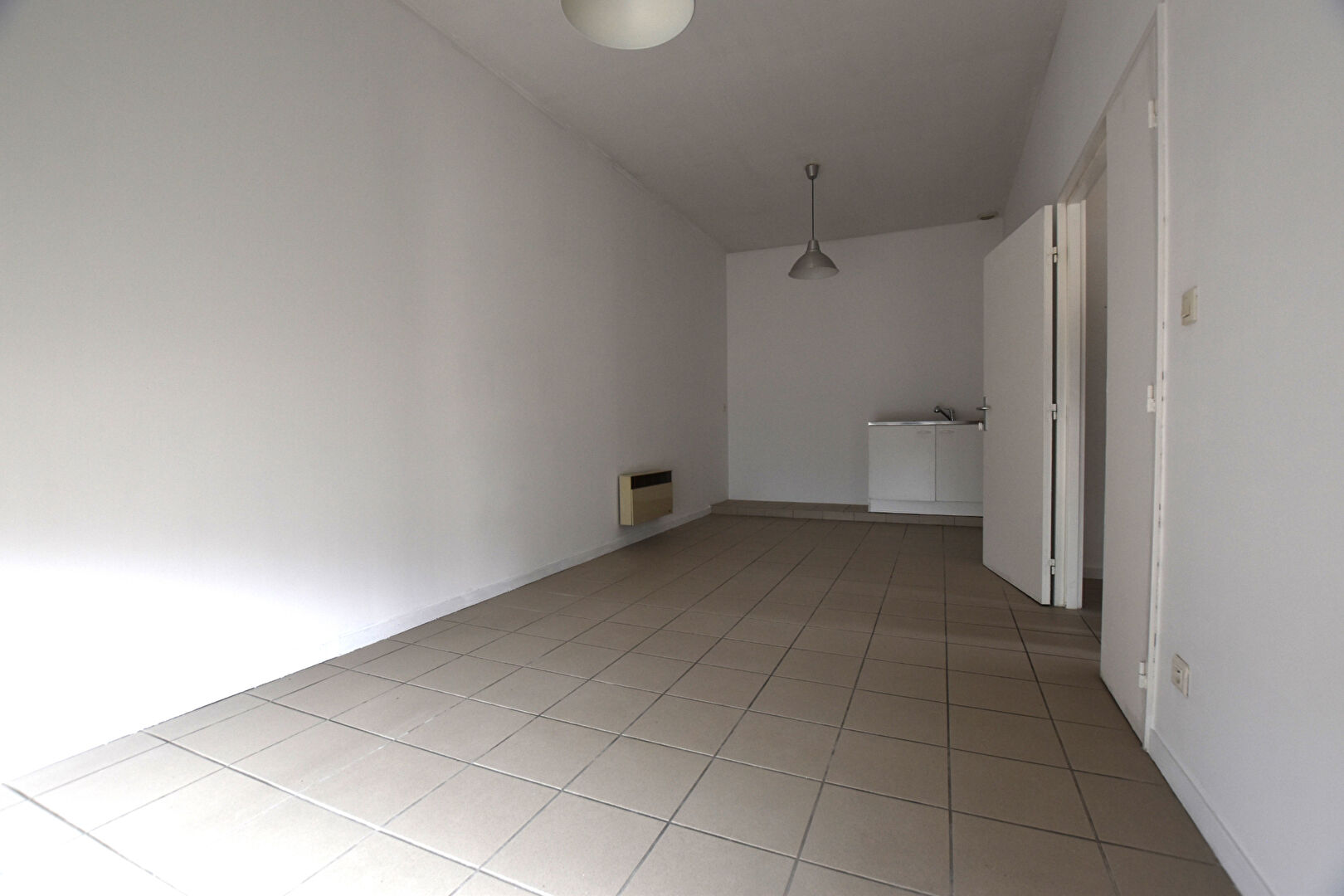 Local commercial SAUBENS (31600) 2 pièces 52.00 m²