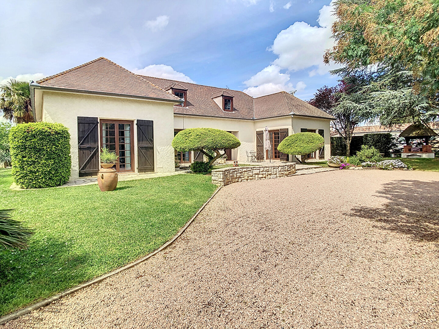 Maison VILLATE (31860) 7 pièces 166.00 m²