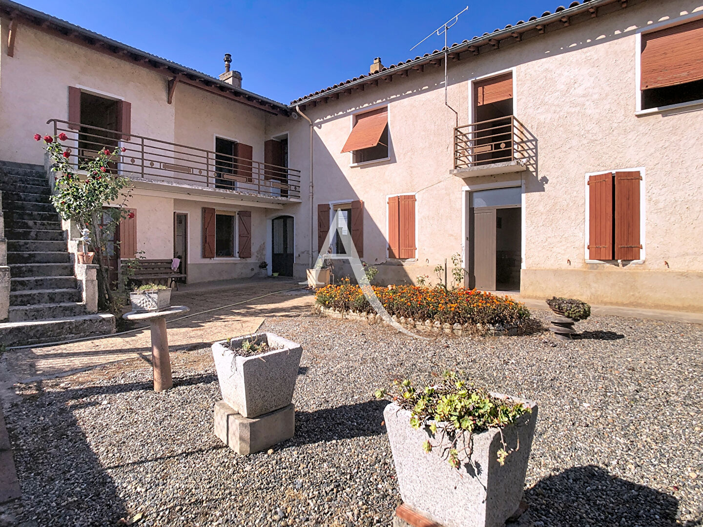 Maison LONGAGES (31410) 10 pièces 240.00 m²