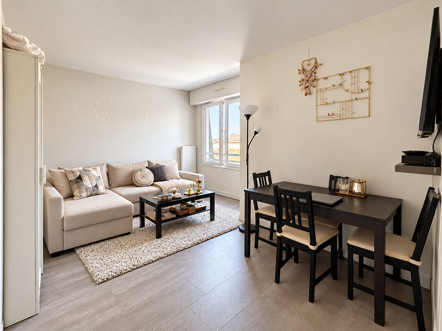 Appartement NANTERRE (92000) 2 pi&egrave;ces 37.00 m&sup2;