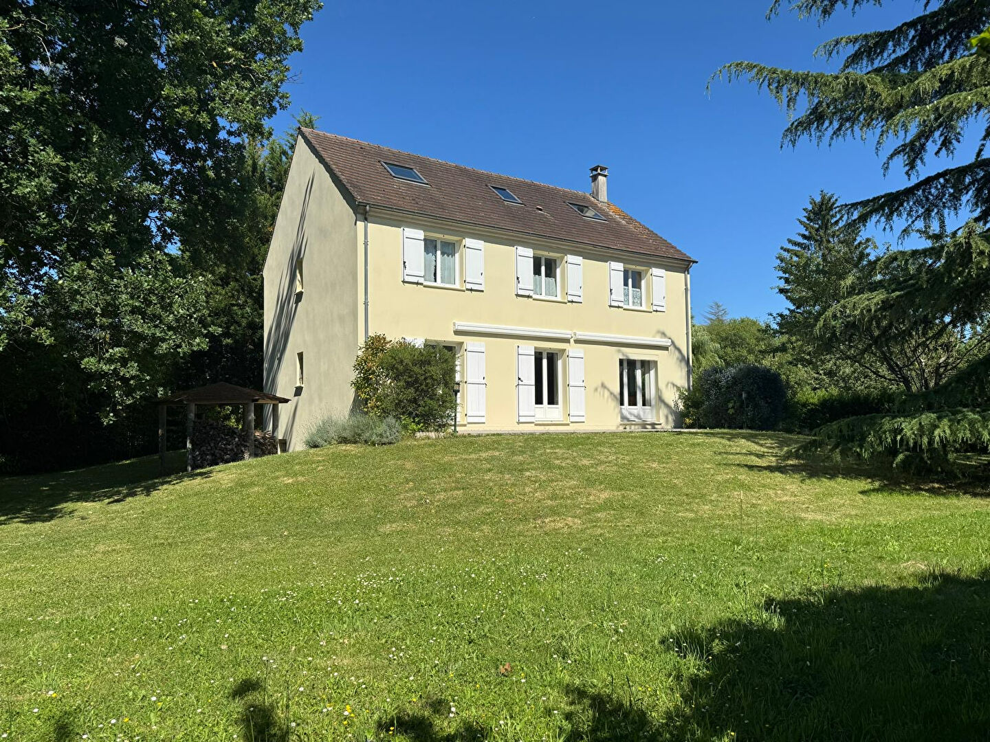 Maison BURES SUR YVETTE (91440) 9 pièces 202.00 m²