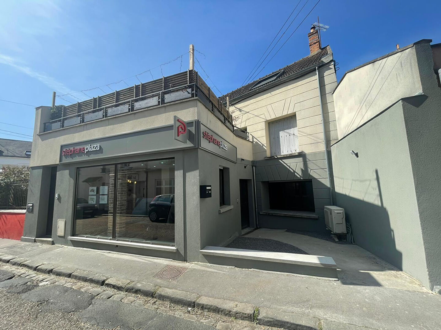 Local commercial LIMOURS (91470) 4 pièces 65.00 m²