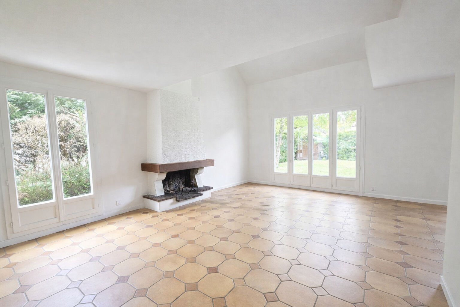 Maison BURES SUR YVETTE (91440) 6 pi&egrave;ces 150.00 m&sup2;