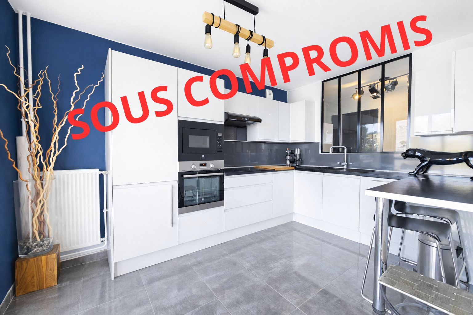 Les Ulis (91) Exclusif 195 000 € Appartement 3 pièces , 2 chambres 68.00 m² Meublé Voir le bien