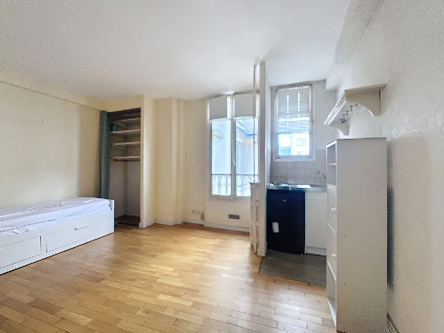 Appartement PARIS (75012) 1 pi&egrave;ce 21.42 m&sup2;