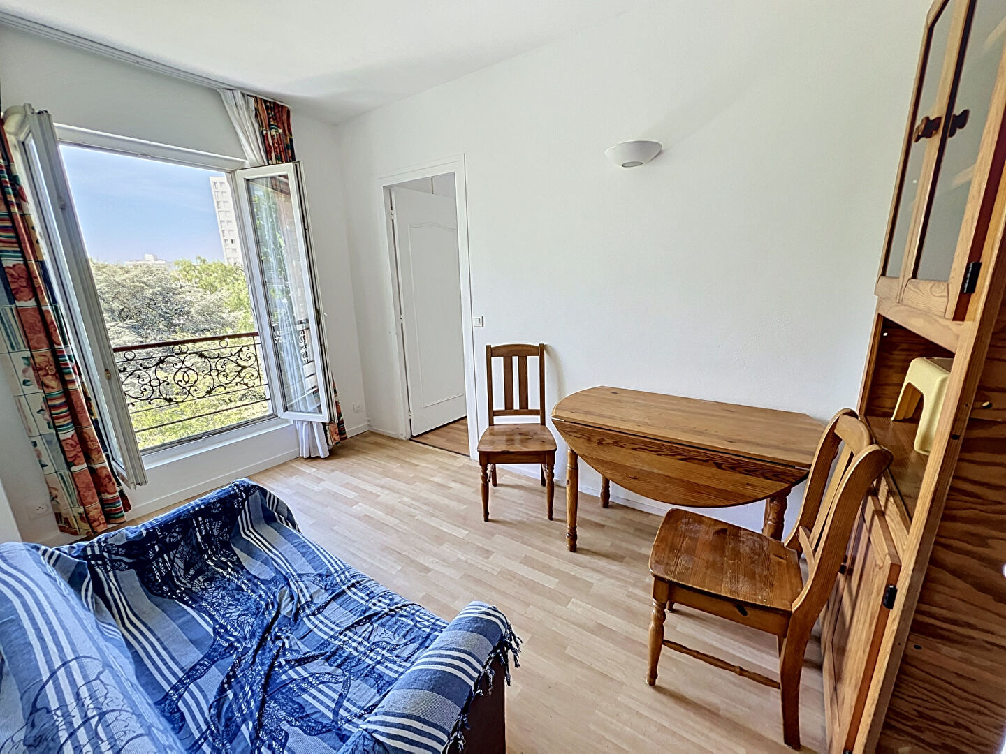 Appartement PARIS (75012) 2 pi&egrave;ces 25.32 m&sup2;