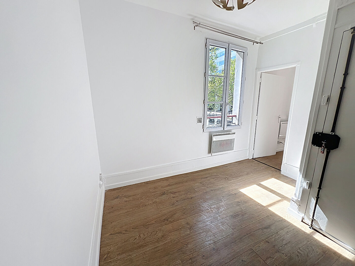 Appartement PARIS (75012) 2 pi&egrave;ces 22.45 m&sup2;