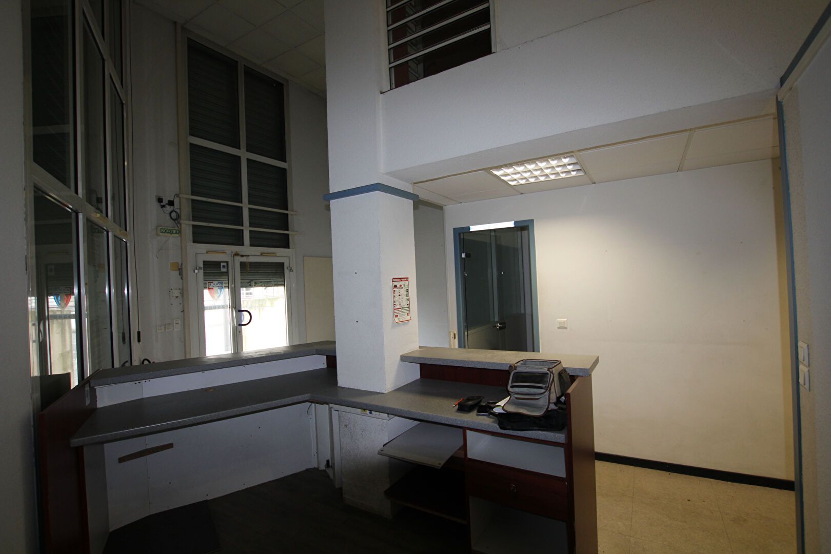 Local d'activité PAU (64000) 333.00 m²
