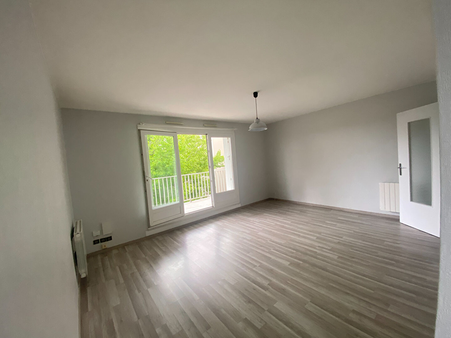 Appartement PAU (64000) 1 pièce 34.00 m²