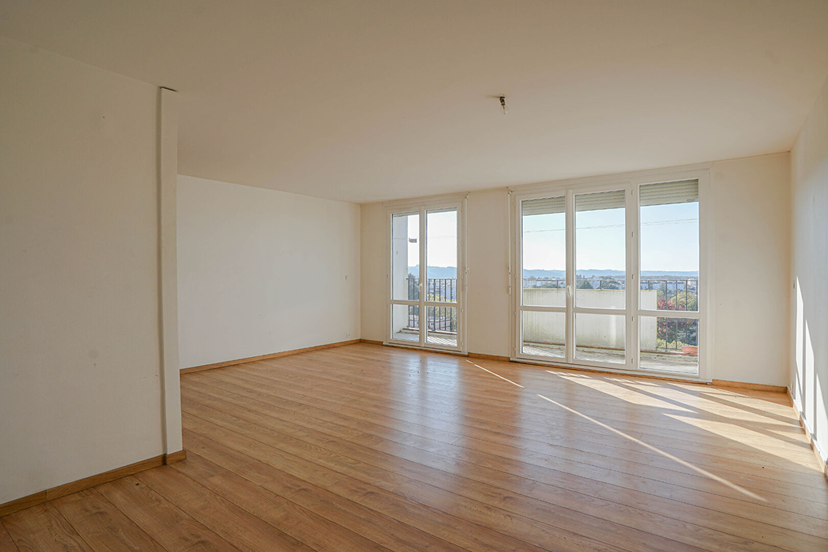 Appartement PAU (64000) 5 pièces 83.90 m²