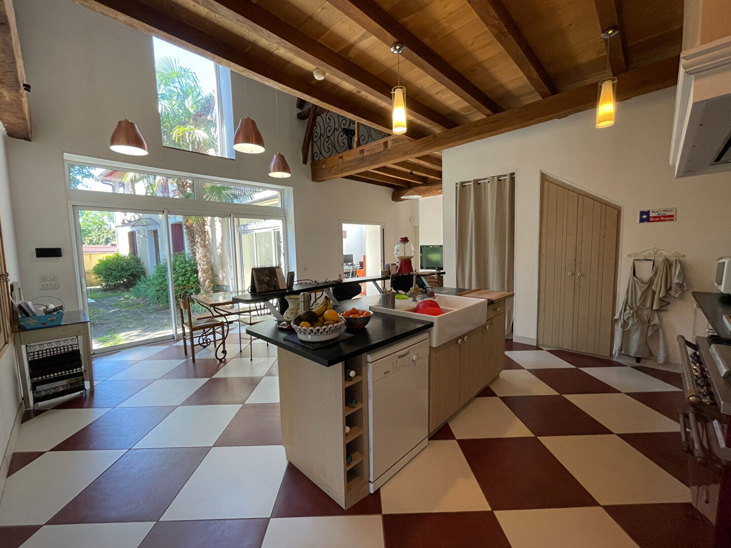 Maison OUSSE (64320) 9 pièces 275.00 m²