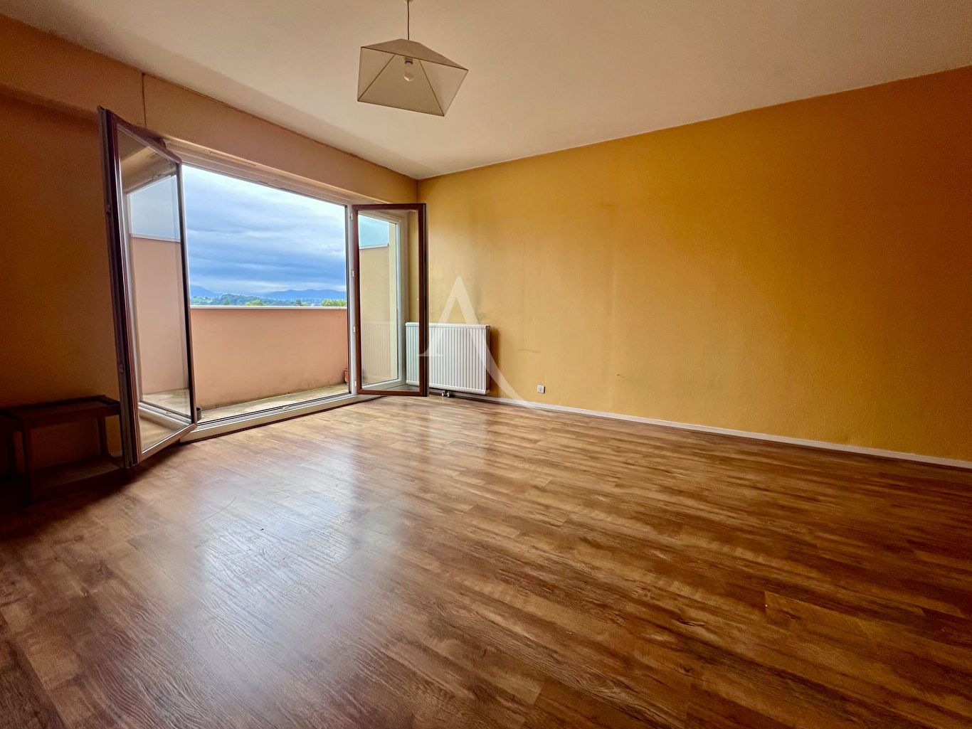 Appartement PAU (64000) 4 pièces 87.00 m²