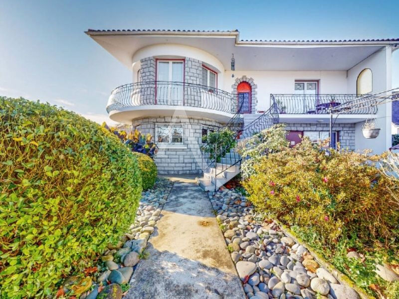 Maison BILLERE (64140) 9 pièces 277.00 m²