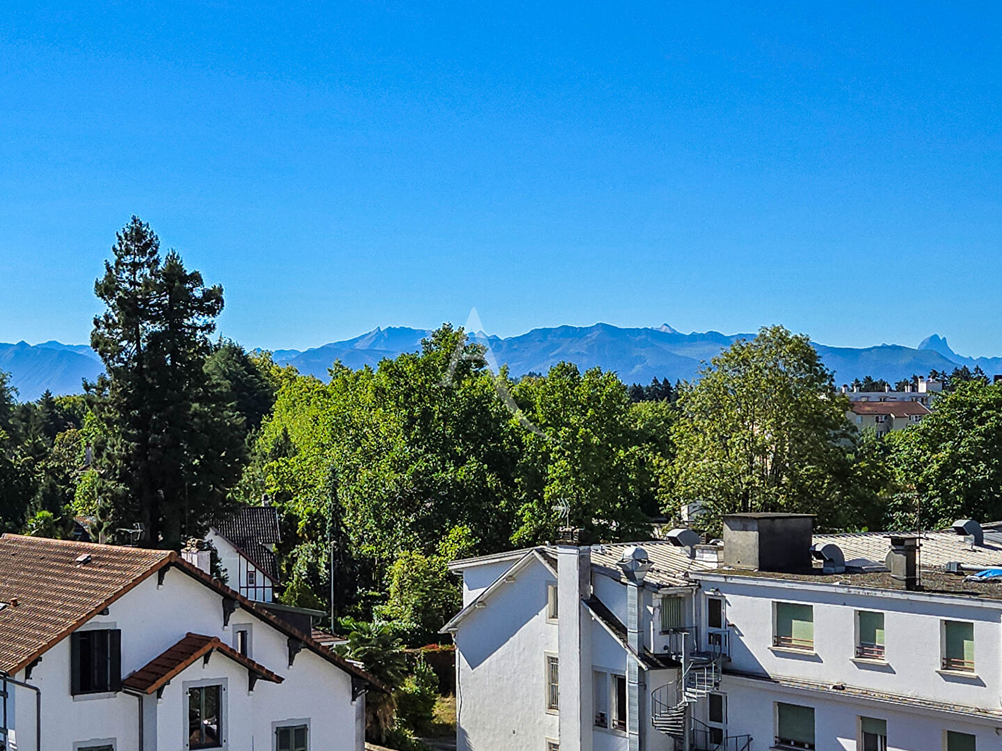 Appartement PAU (64000) 5 pièces 79.85 m²
