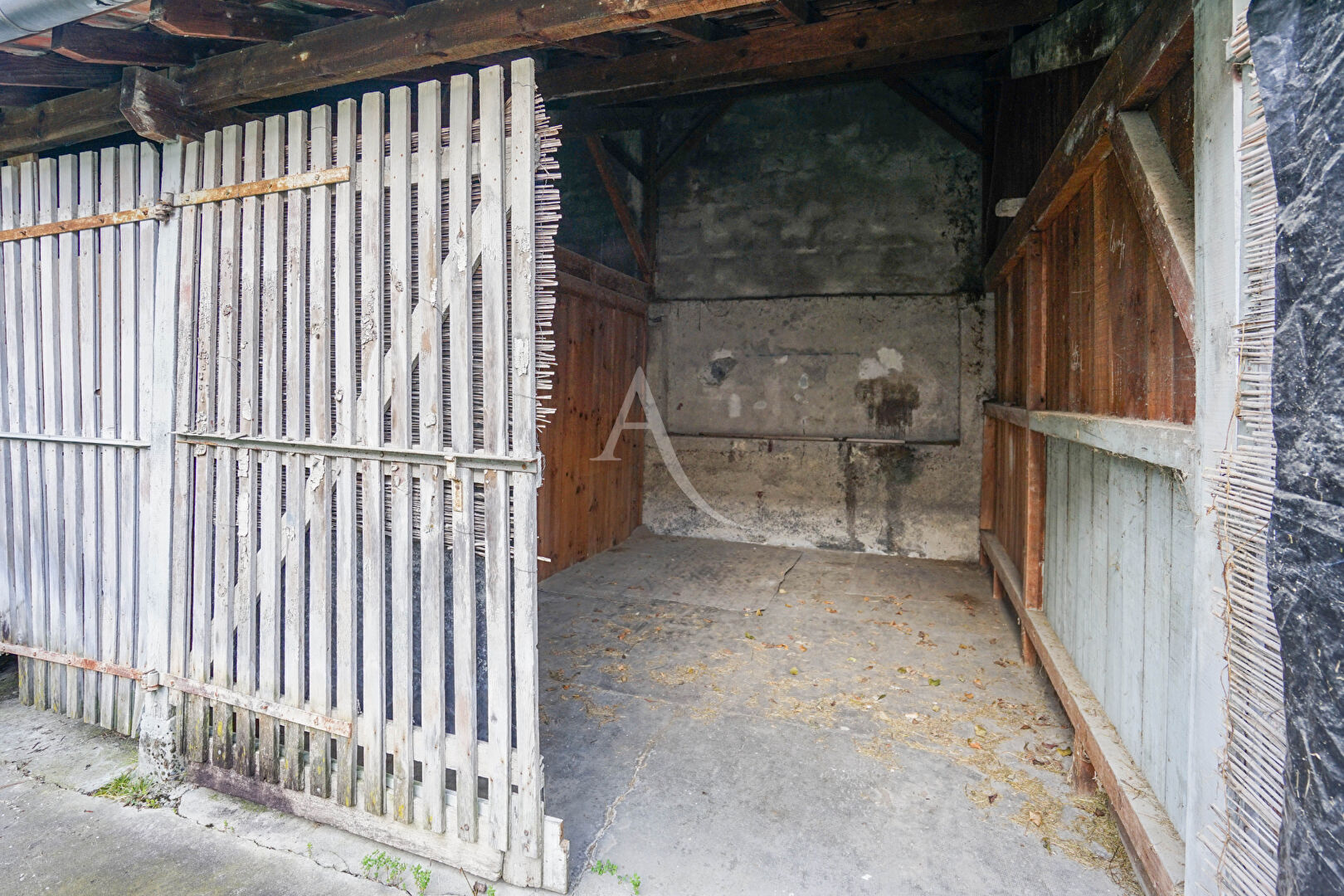 Parking / box PAU (64000) 47.00 m²