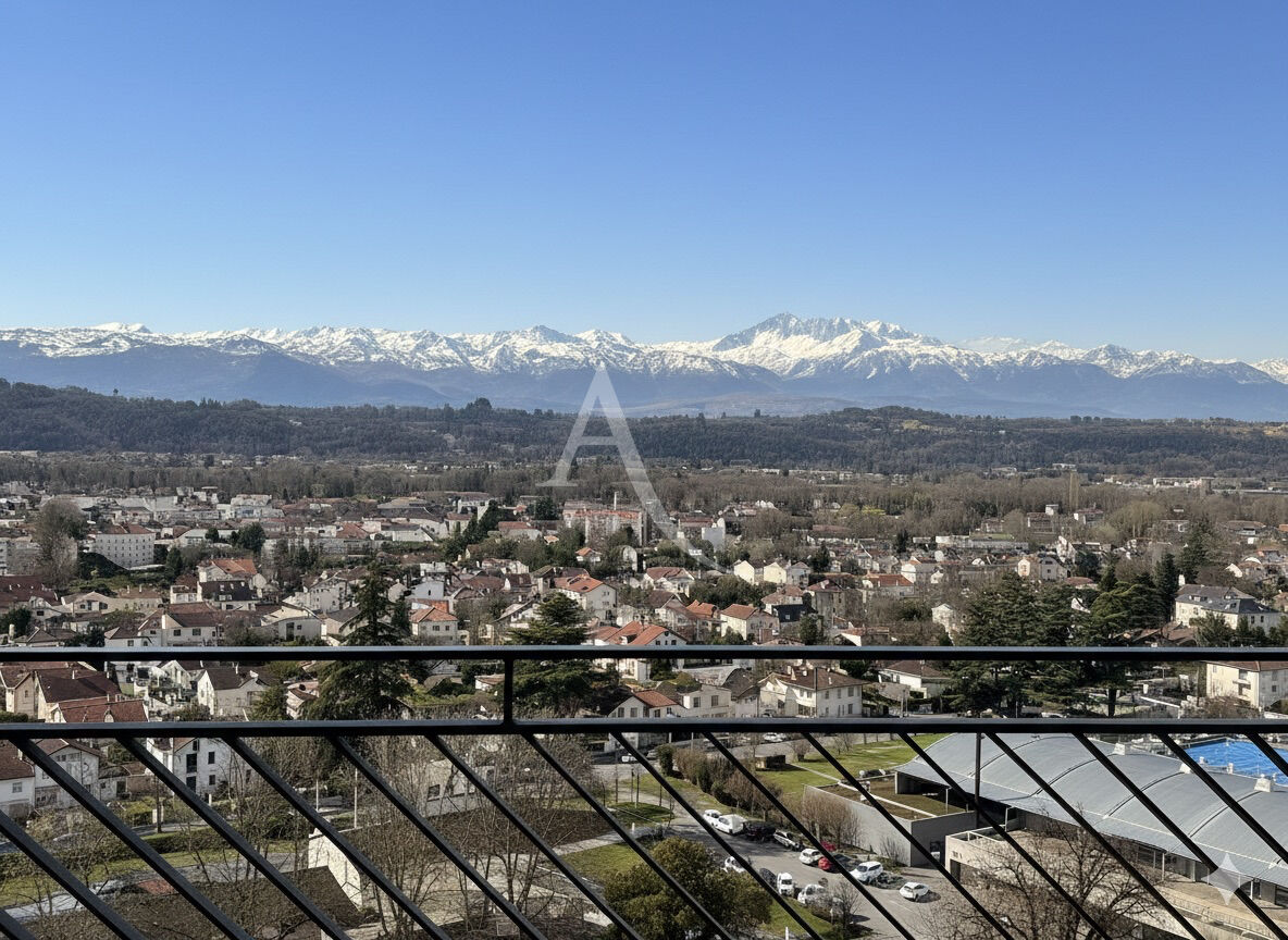 Appartement PAU (64000) 5 pi&egrave;ces 101.00 m&sup2;