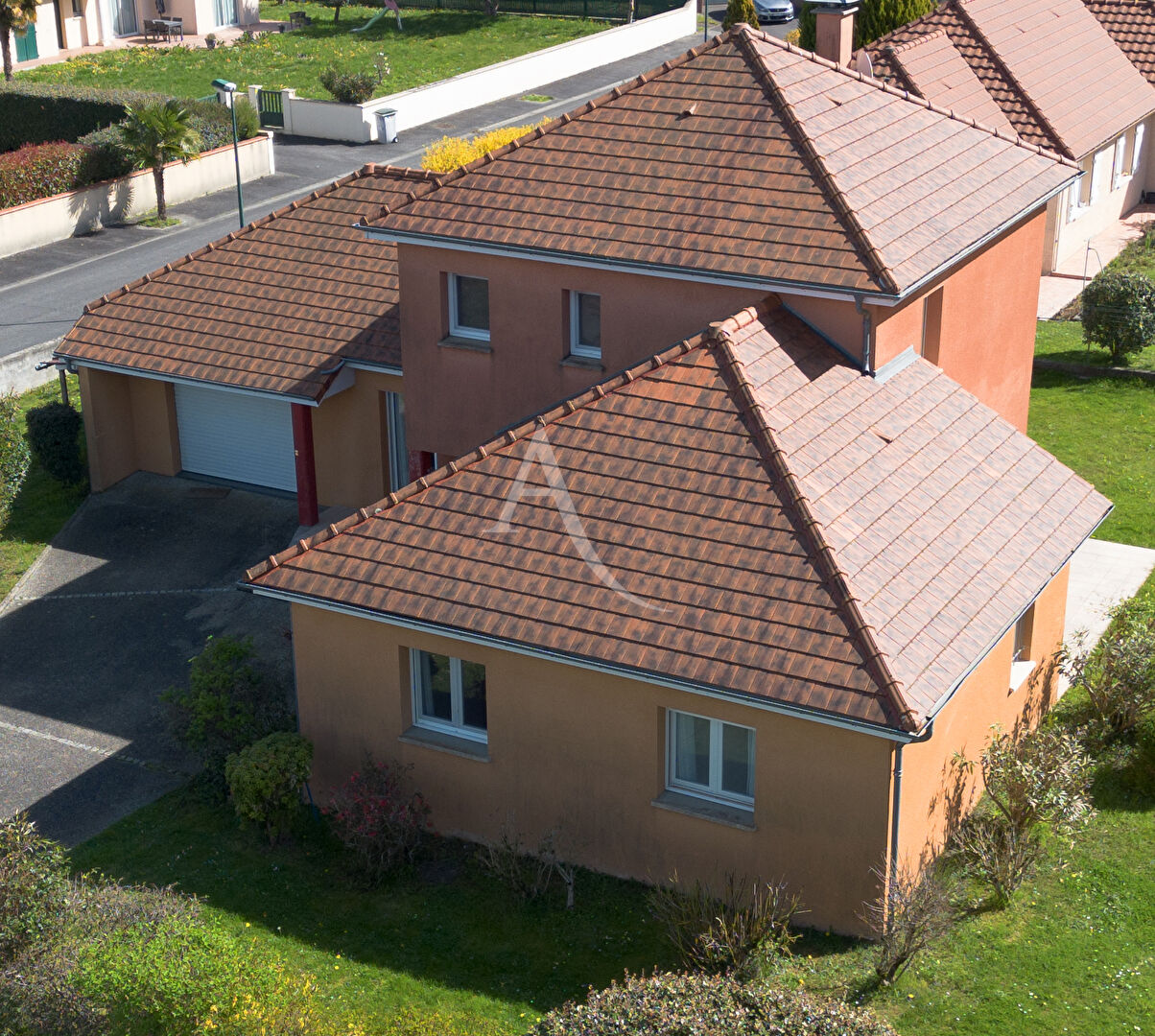 Maison IDRON (64320) 5 pi&egrave;ces 140.00 m&sup2;