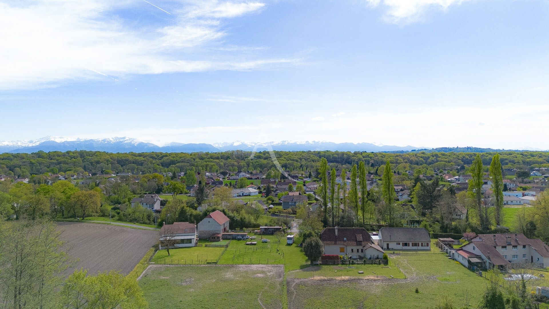 Maison IDRON (64320) 6 pi&egrave;ces 190.00 m&sup2;