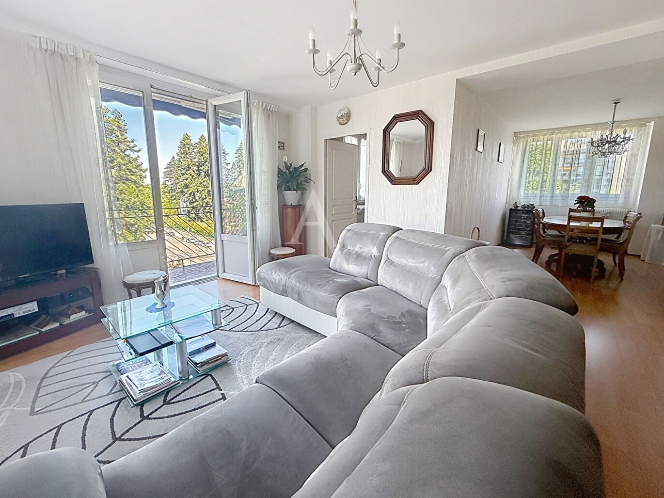 Appartement PAU (64000) 5 pi&egrave;ces 101.00 m&sup2;