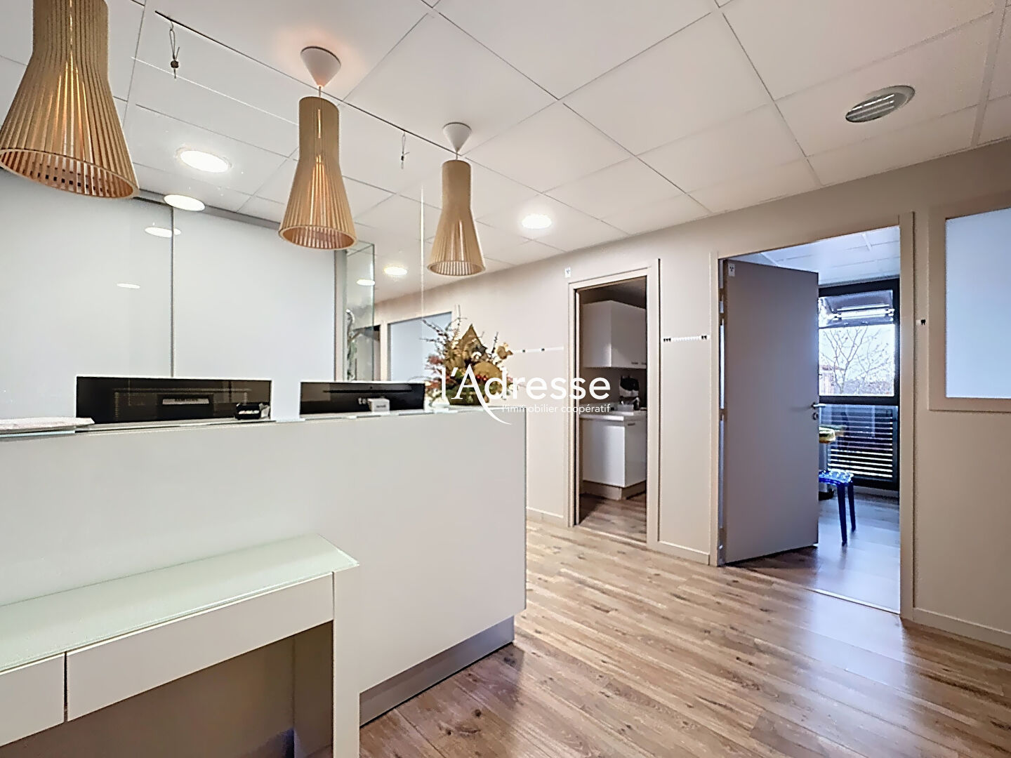 Local commercial PLAISANCE DU TOUCH (31830) 5 pi&egrave;ces 97.80 m&sup2;