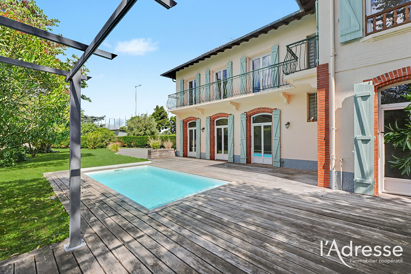 Maison TOULOUSE (31100) 5 pi&egrave;ces 160.00 m&sup2;