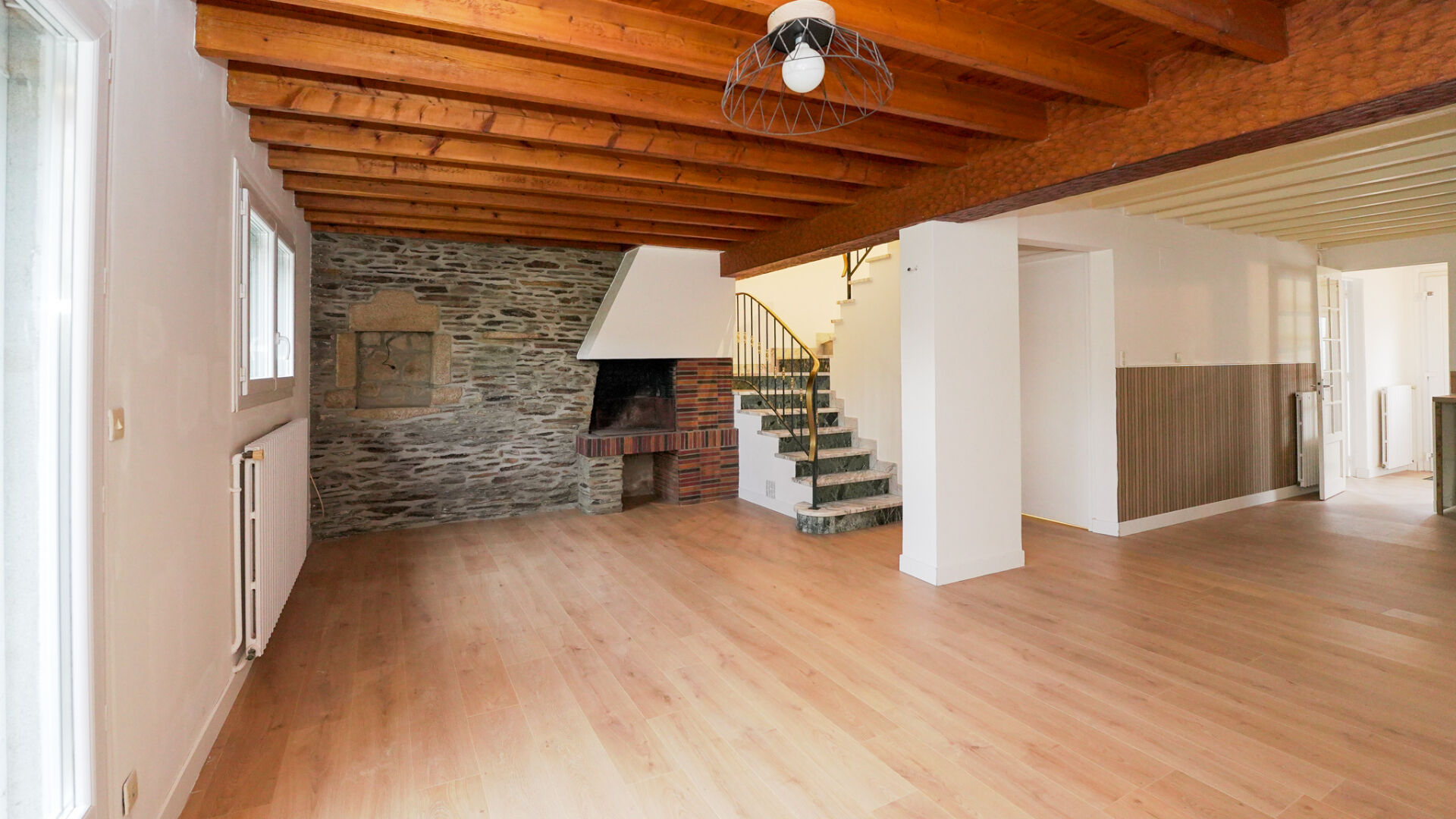 Maison PLOERMEL (56800) 7 pièces 185.00 m²