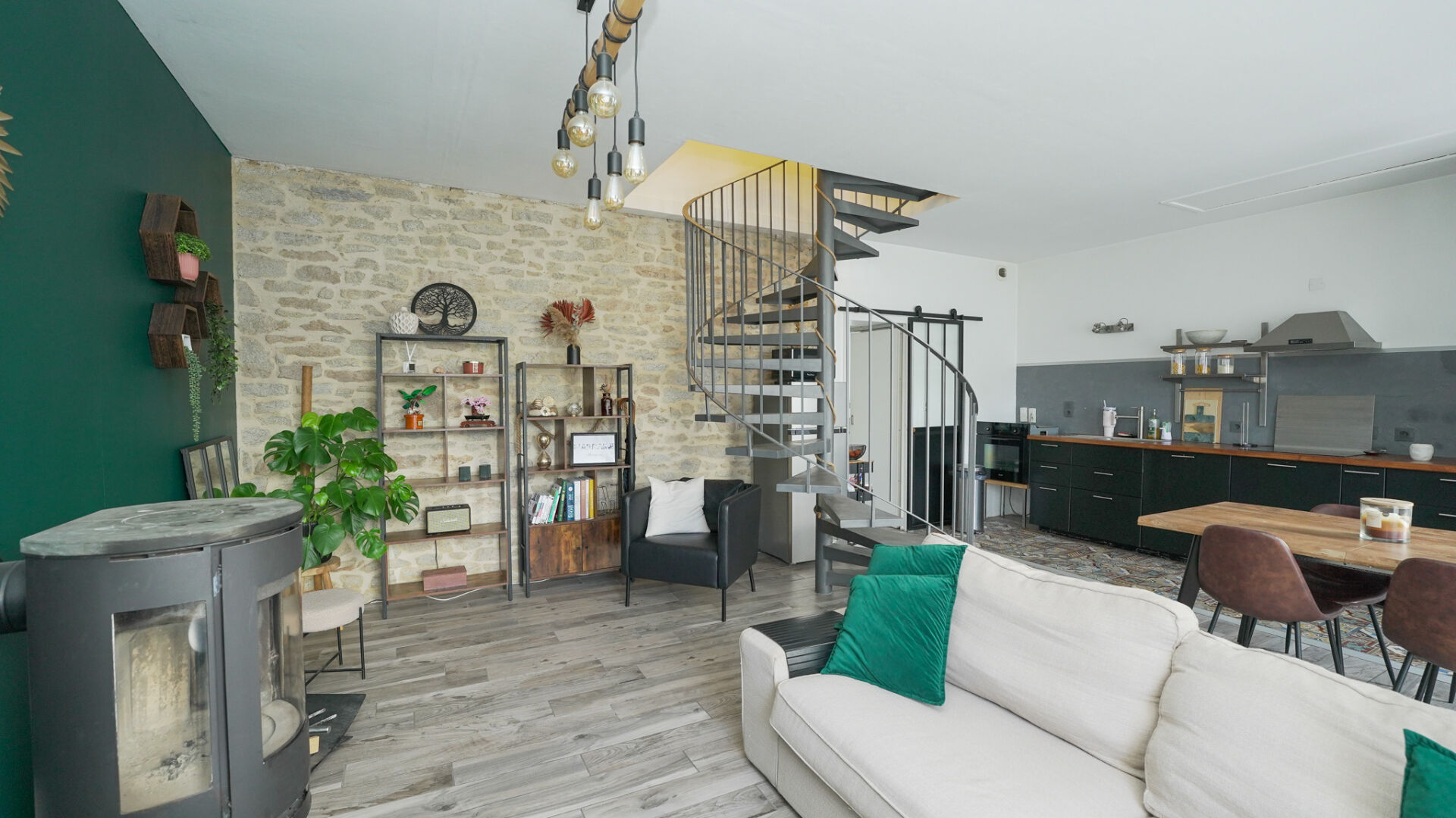 Maison VAL D OUST (56460) 6 pièces 101.00 m²