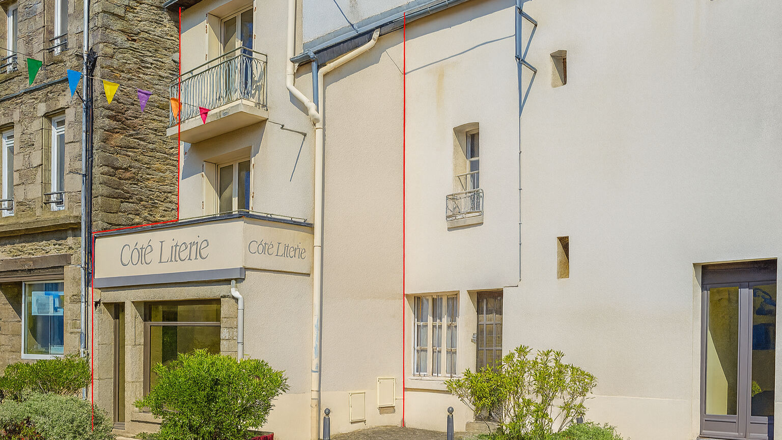 Immeuble PLOERMEL (56800) 7 pièces 154.00 m²