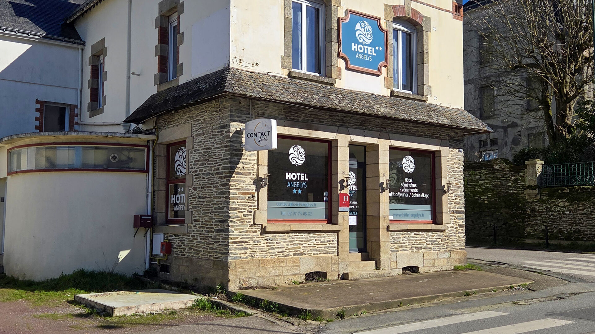Local commercial PLOERMEL (56800) 233.00 m&sup2;