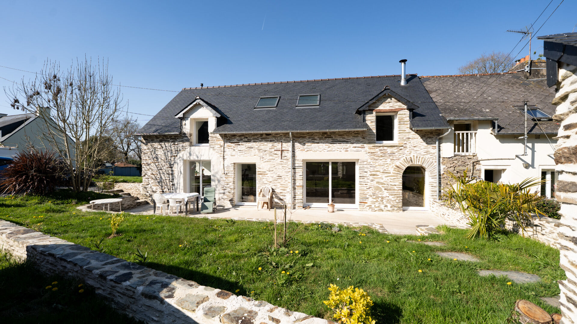 Maison PLOERMEL (56800) 7 pi&egrave;ces 147.00 m&sup2;