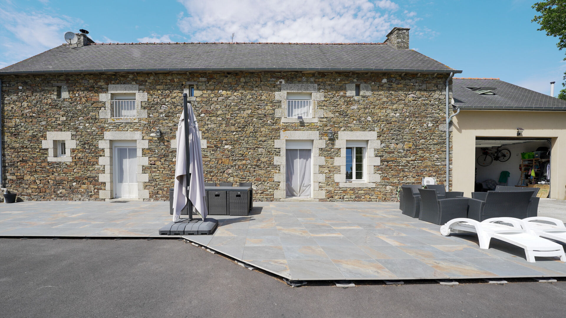 Maison GUILLIERS (56490) 6 pi&egrave;ces 170.00 m&sup2;
