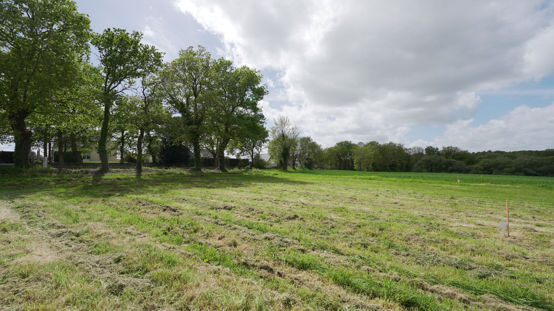 Terrain GOURHEL (56800) 689.00 m&sup2;