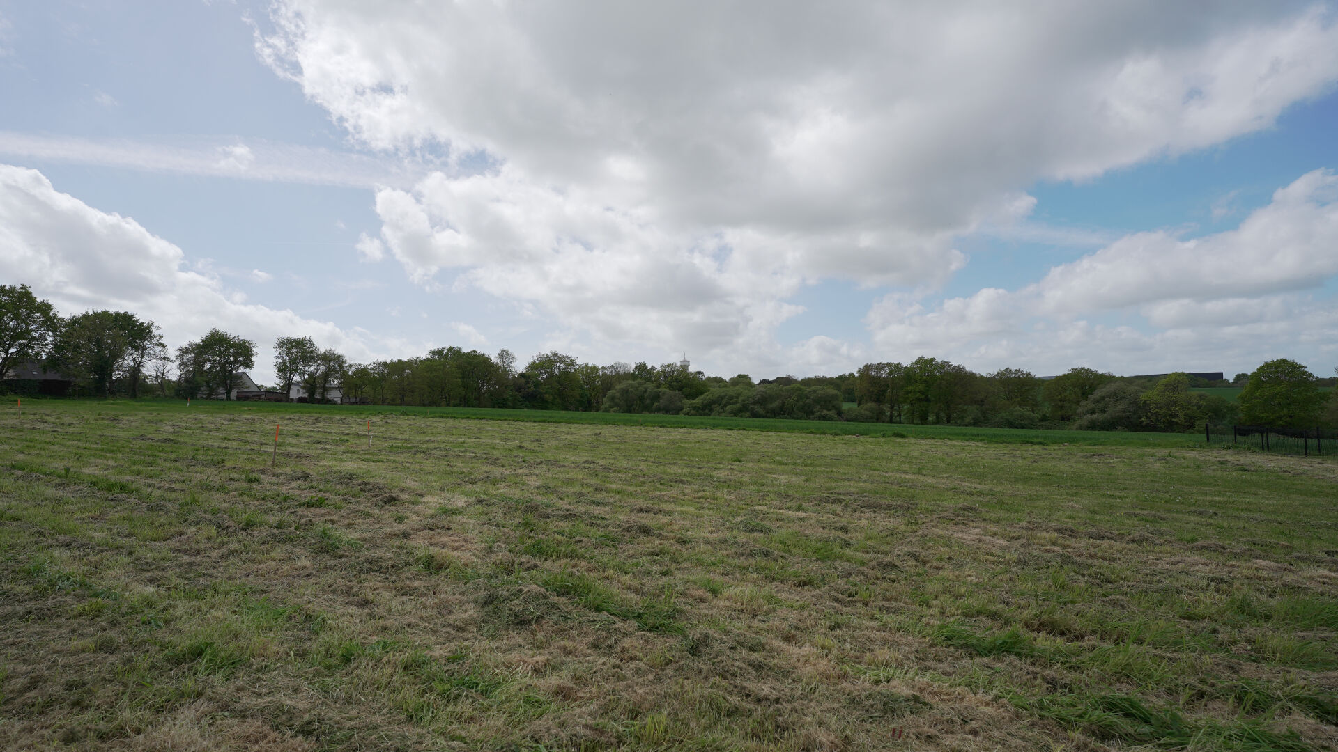 Terrain GOURHEL (56800) 607.00 m&sup2;