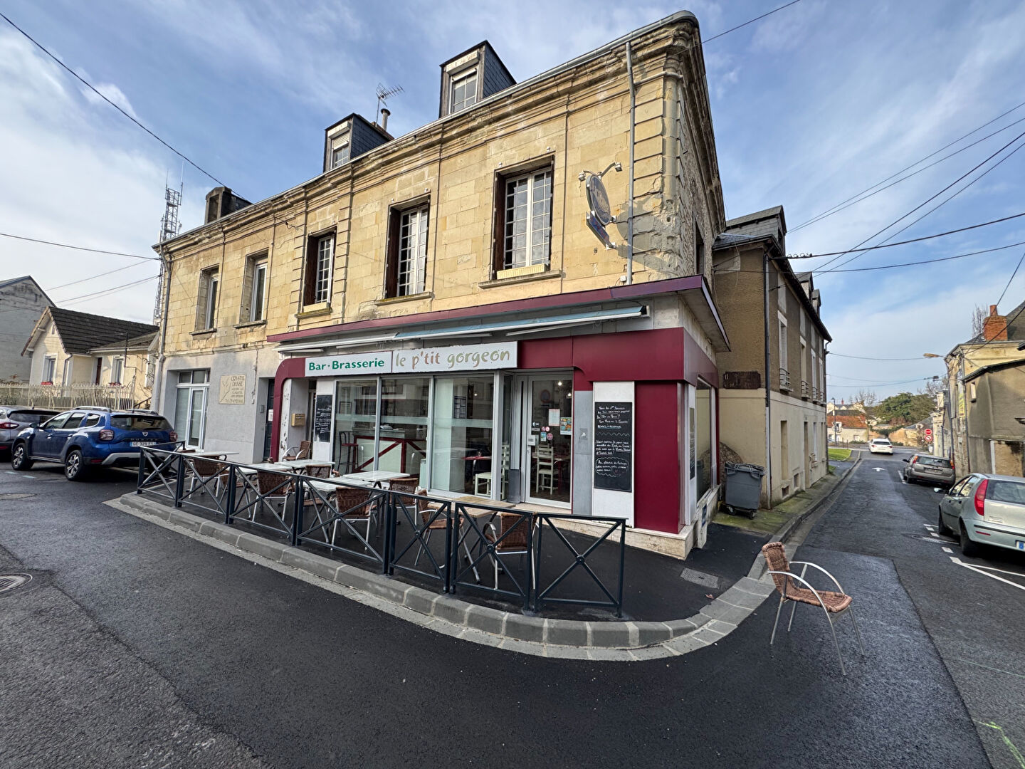 Immeuble CHATELLERAULT (86100) 191.00 m²