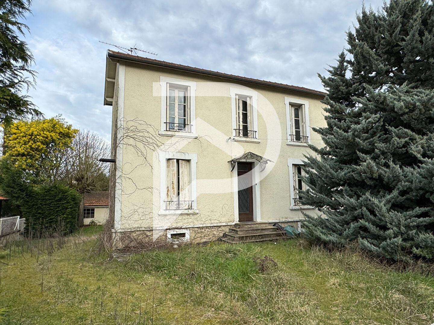Maison POITIERS (86000) 6 pièces 131.00 m²