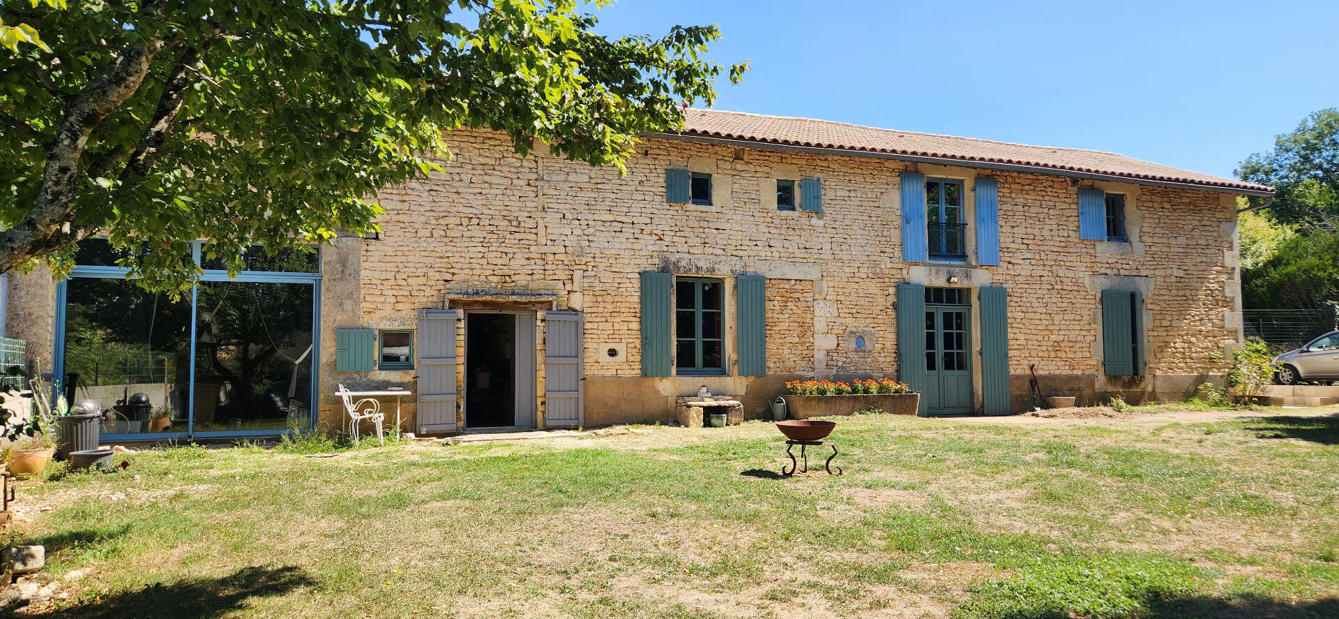 Maison CHAUNAY (86510) 7 pièces 216.00 m²