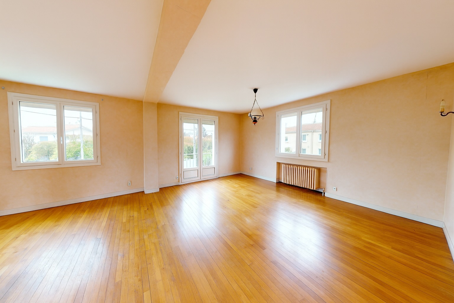 Maison POITIERS (86000) 4 pièces 93.00 m²