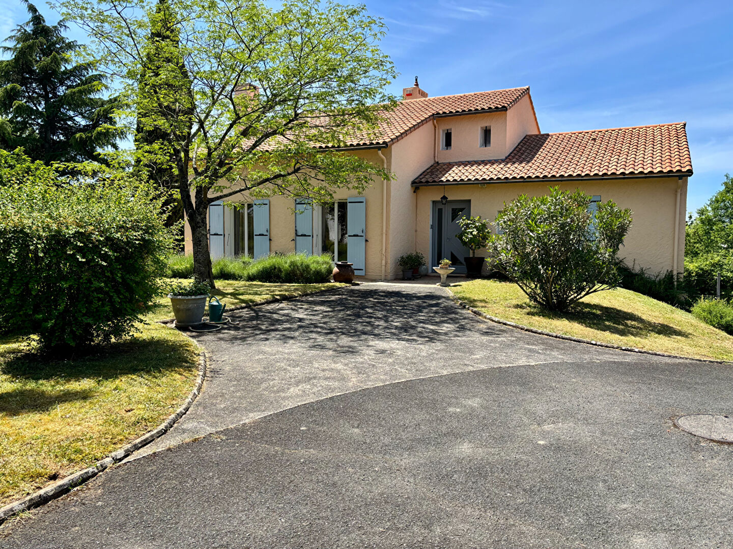 Maison BUXEROLLES (86180) 6 pièces 178.00 m²