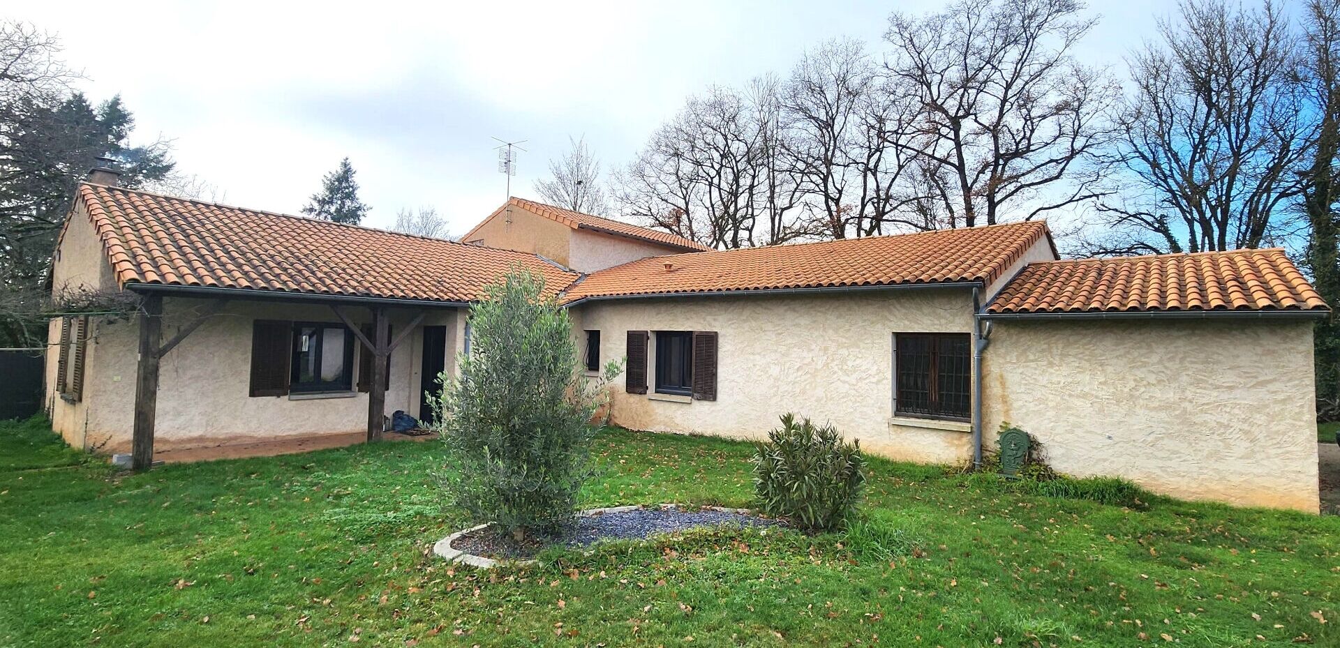 Maison SAINT SAUVANT (86600) 6 pi&egrave;ces 175.00 m&sup2;