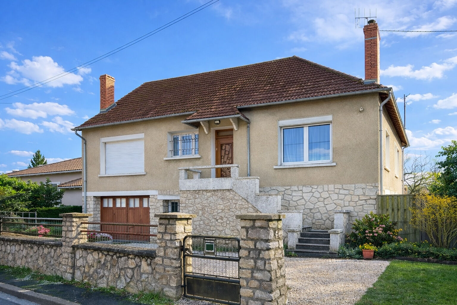 Maison SAINT BENOIT (86280) 6 pi&egrave;ces 176.00 m&sup2;