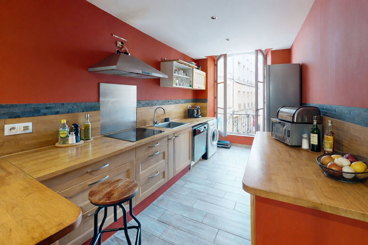 Appartement POITIERS (86000) 4 pi&egrave;ces 83.00 m&sup2;