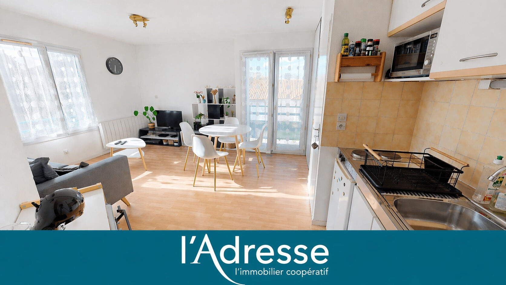 Appartement POITIERS (86000) 2 pi&egrave;ces 40.00 m&sup2;