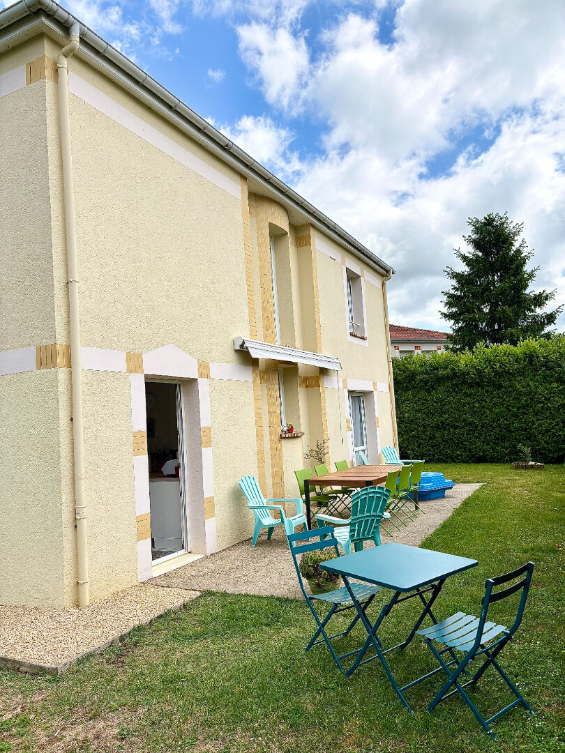 Maison MONTMORILLON (86500) 6 pi&egrave;ces 118.00 m&sup2;