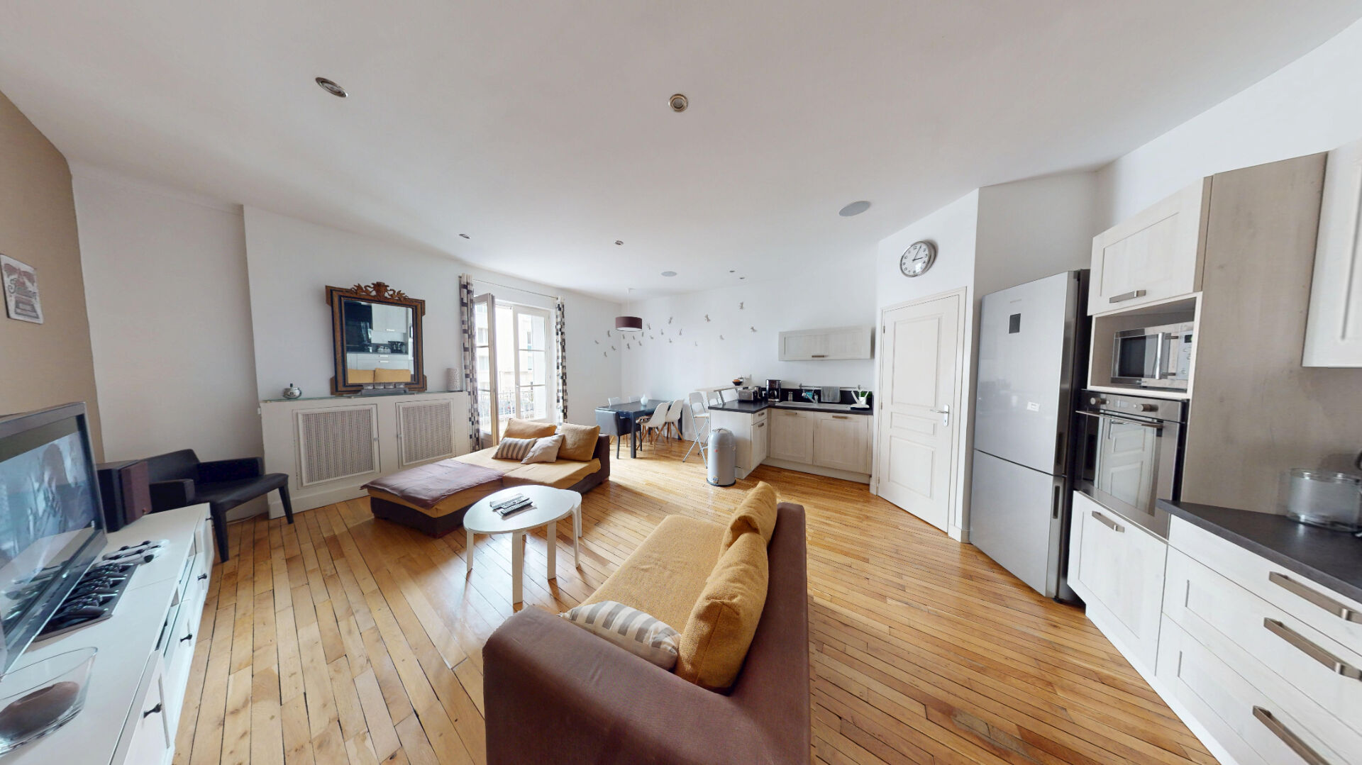 Appartement POITIERS (86000) 5 pi&egrave;ces 120.00 m&sup2;
