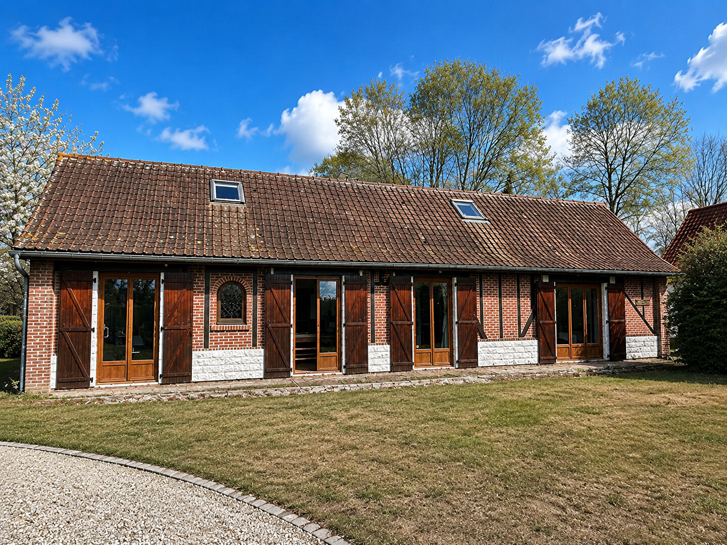 Maison FAVIERES (80120) 10 pi&egrave;ces 201.49 m&sup2;