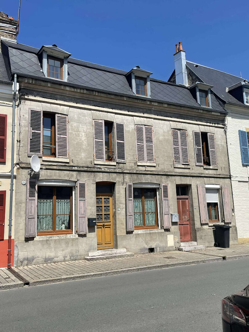 Immeuble RUE (80120) 136.00 m²