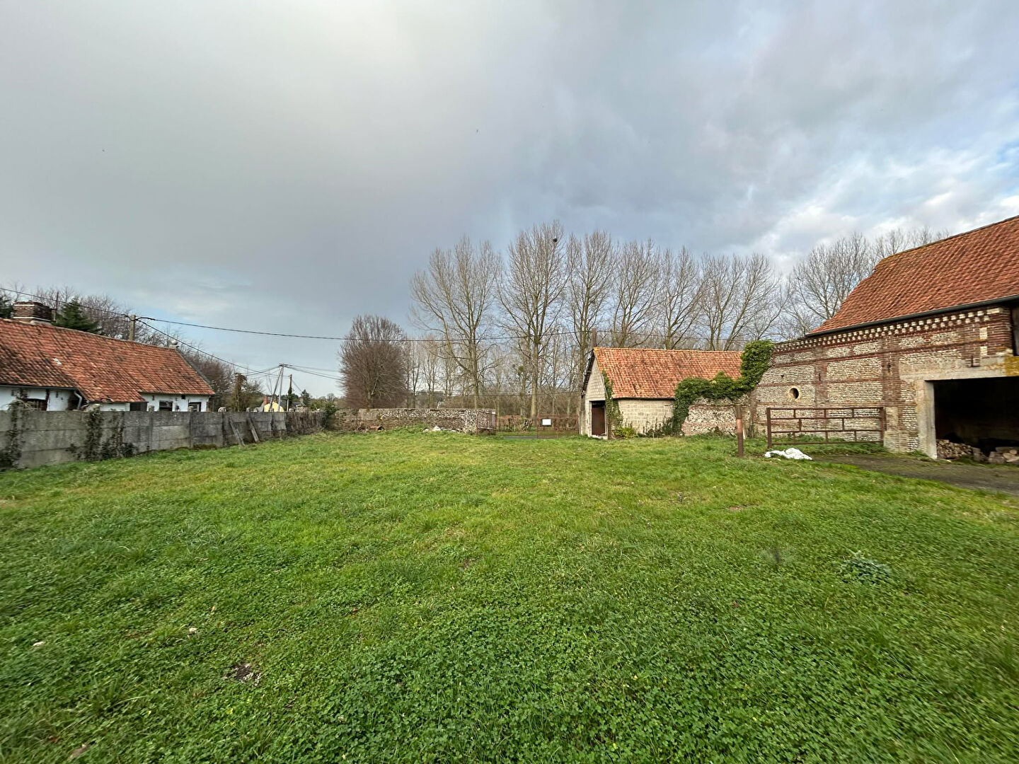 Maison BERNAY EN PONTHIEU (80120) 8 pi&egrave;ces 490.00 m&sup2;